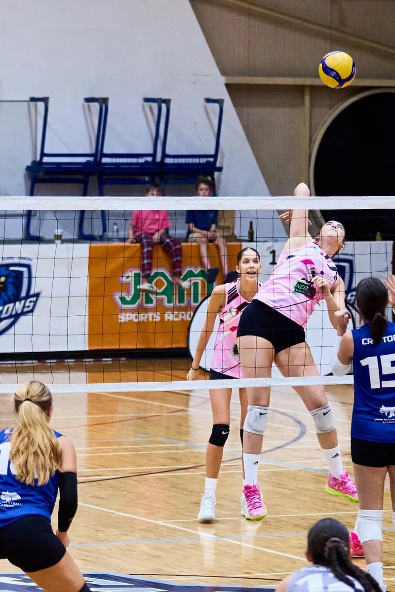 A rally in play during a DOVA match